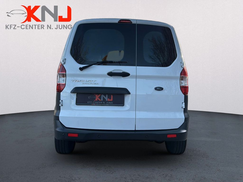 Ford Transit Courier 2021
