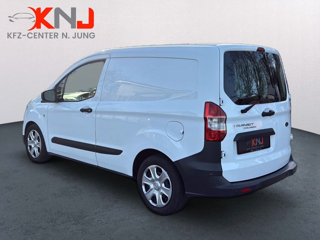 Ford Transit Courier 2021