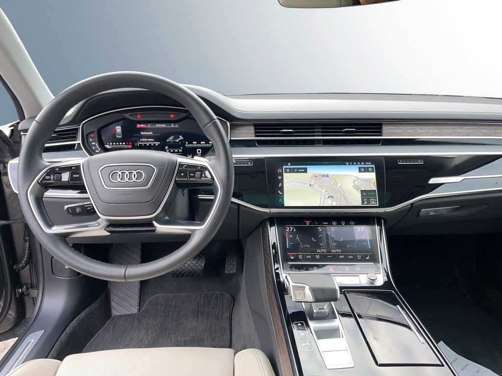 Audi A8 2022