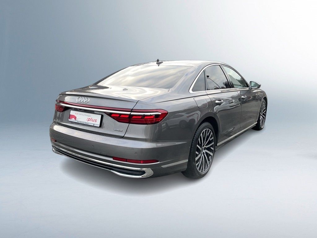 Audi A8 2022