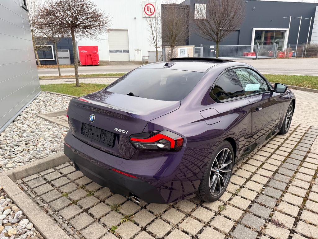 BMW 220 2022