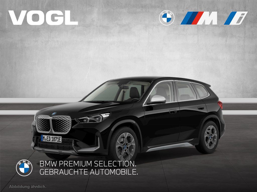 BMW iX1 2023