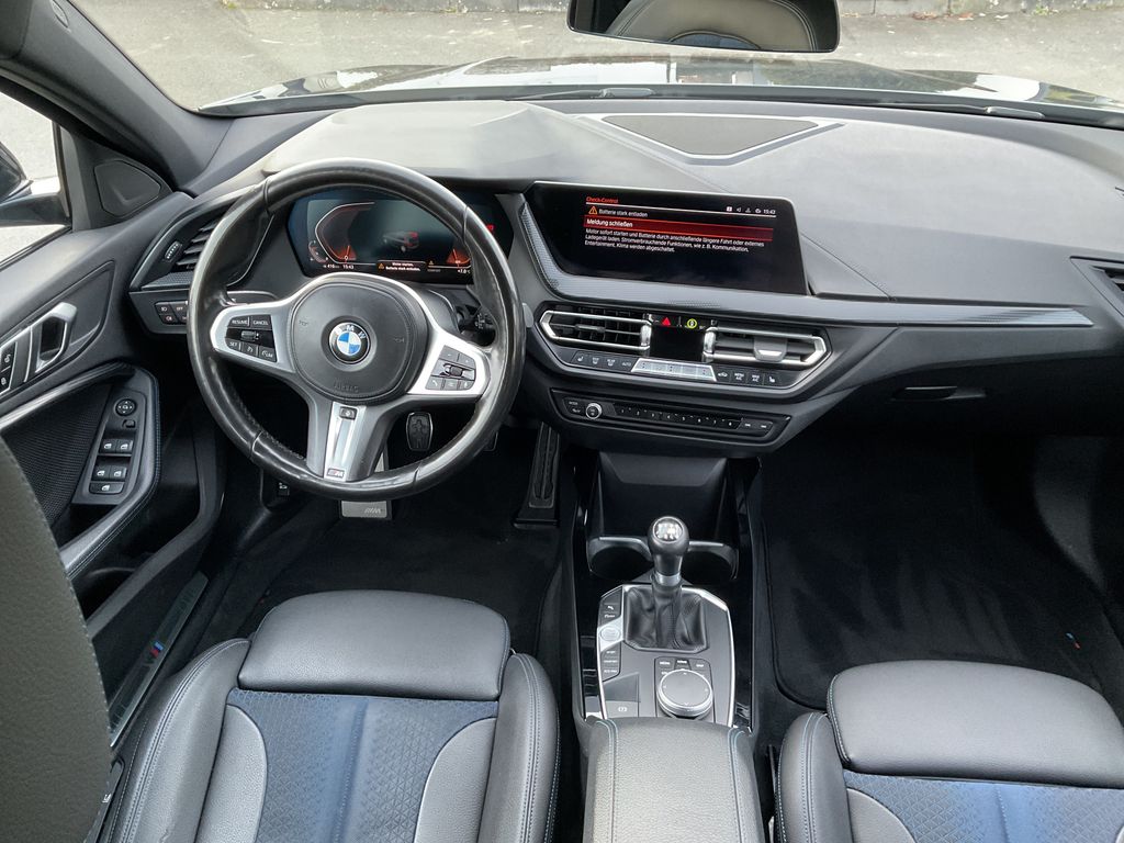 BMW 118 2021