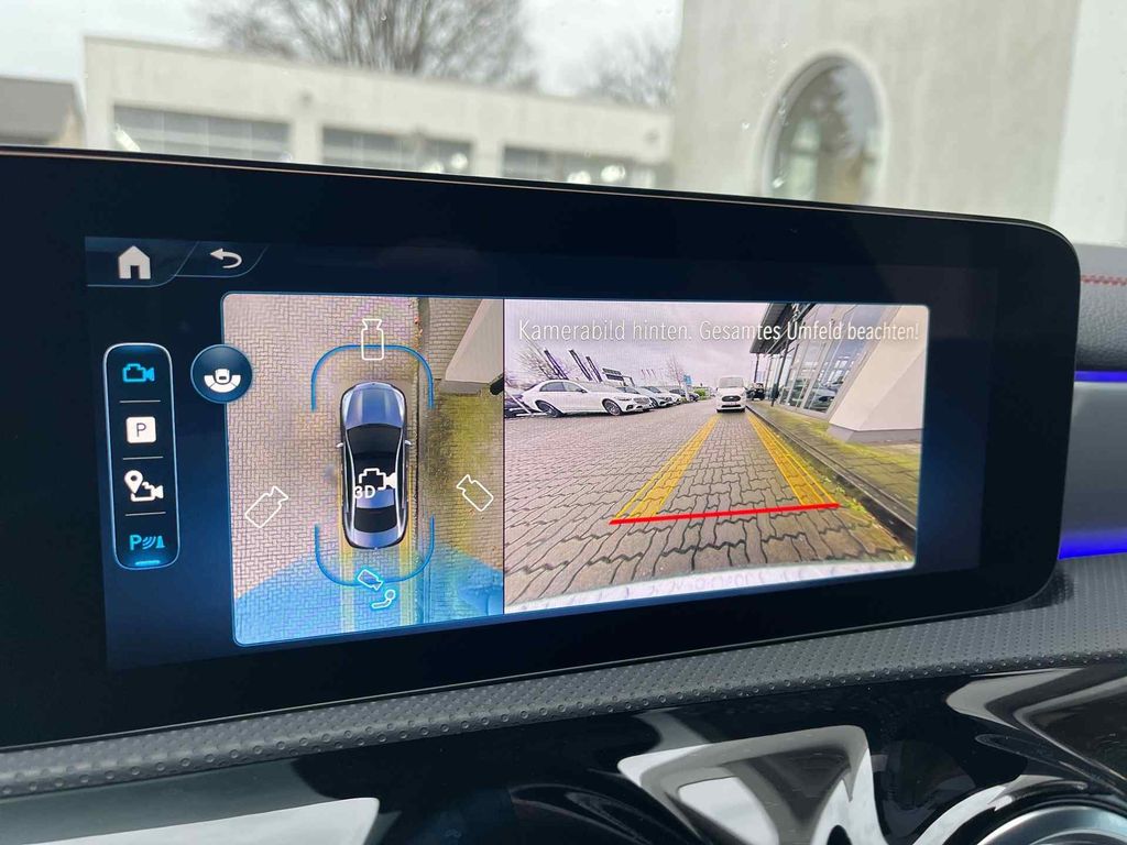 Mercedes-Benz CLA 200 2025