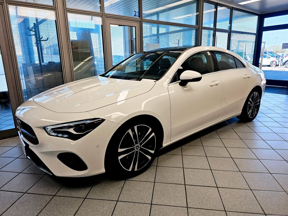 Mercedes-Benz CLA 180 2024
