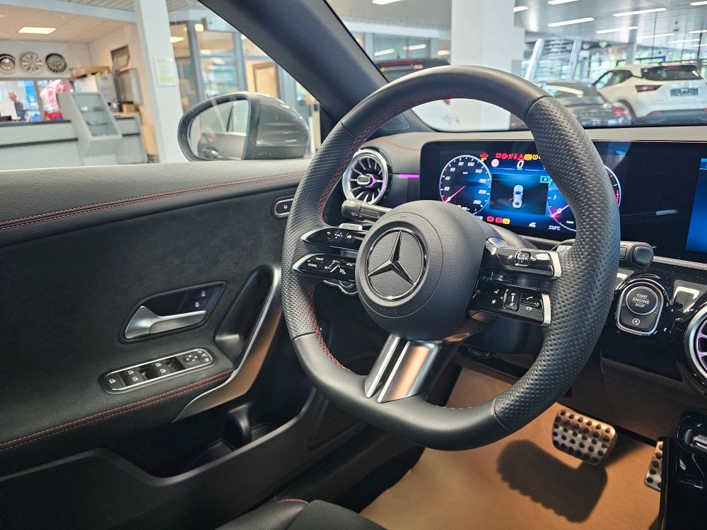 Mercedes-Benz CLA 200 2024