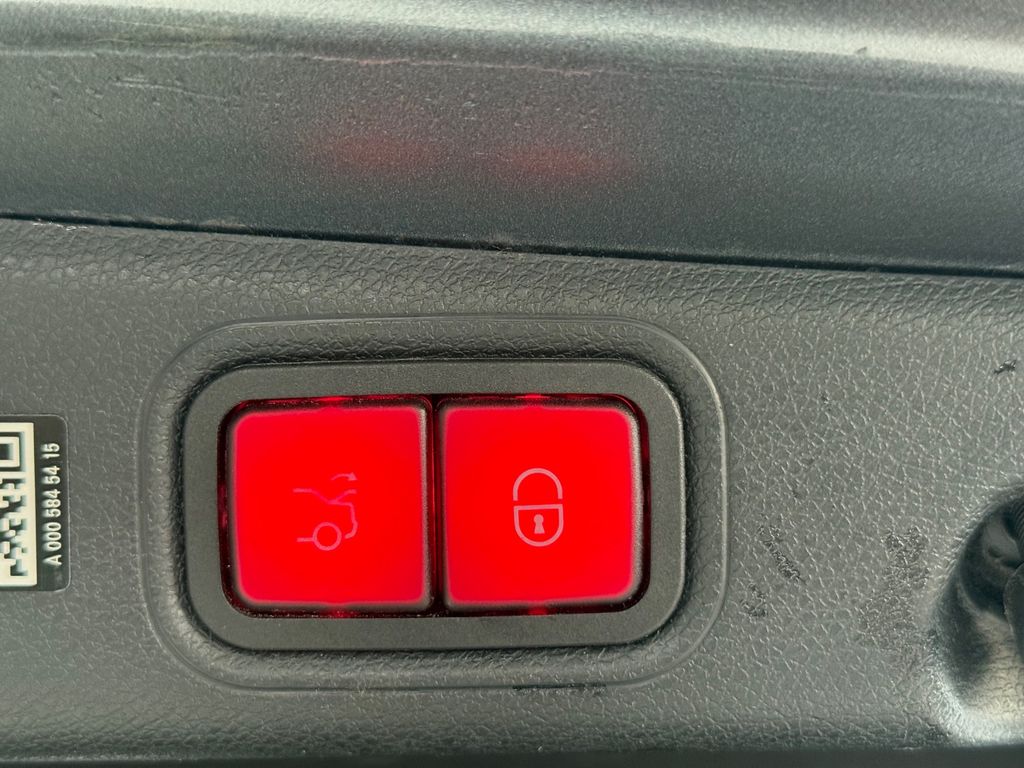 Mercedes-Benz E 300 2023