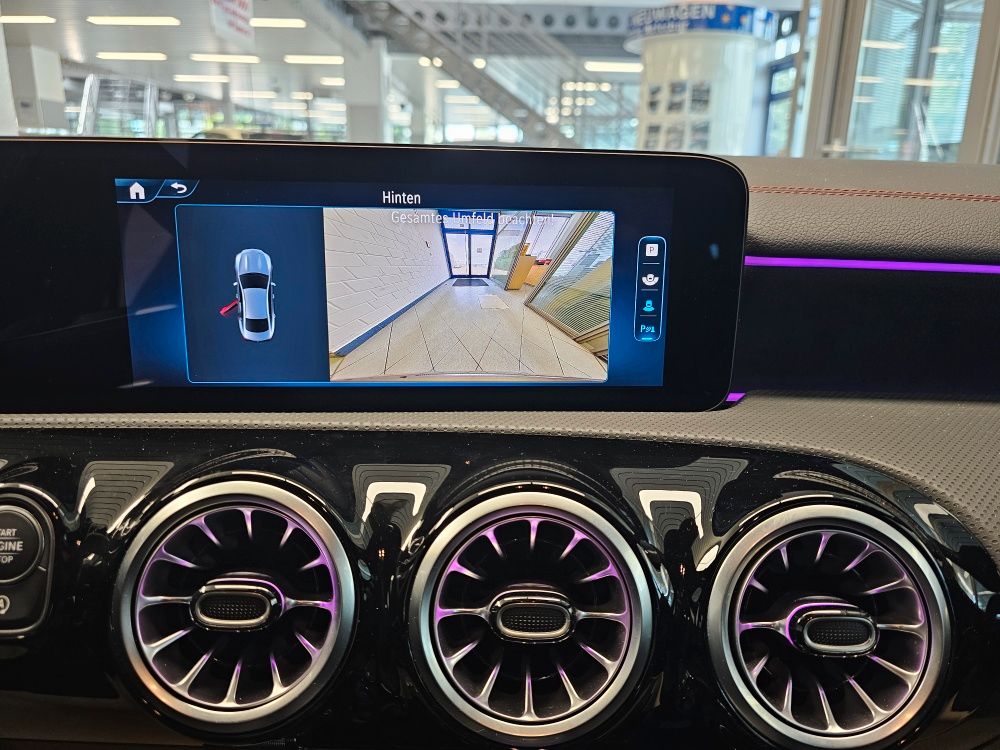 Mercedes-Benz CLA 200 2024