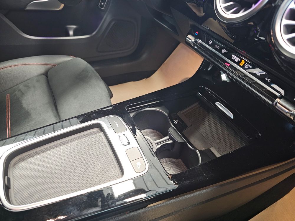 Mercedes-Benz CLA 200 2024