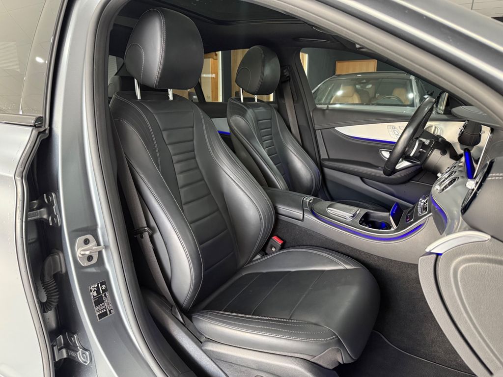 Mercedes-Benz E 300 2023