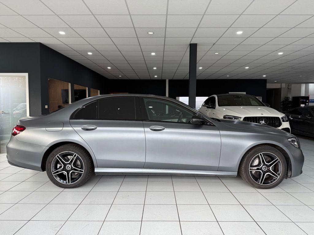 Mercedes-Benz E 300 2023
