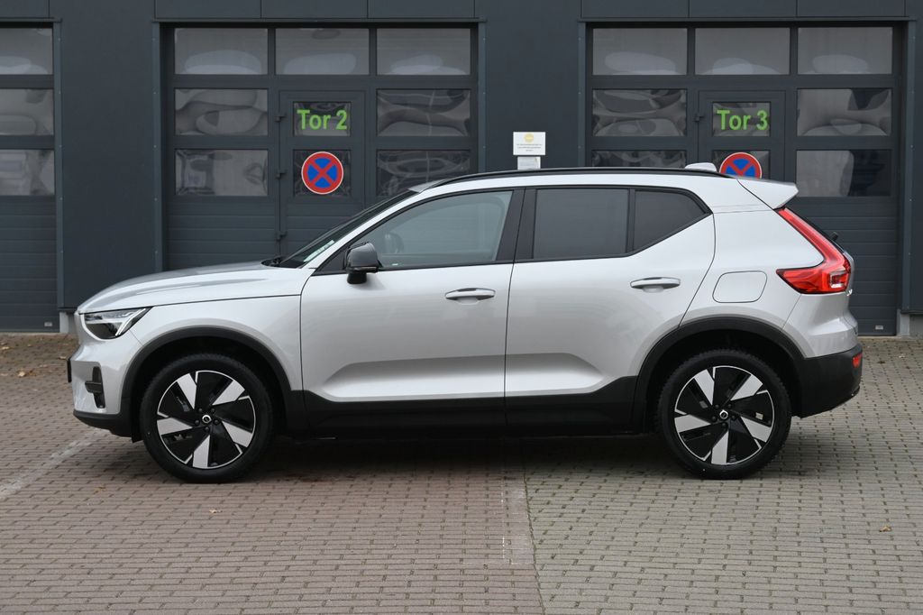Volvo XC40 2023