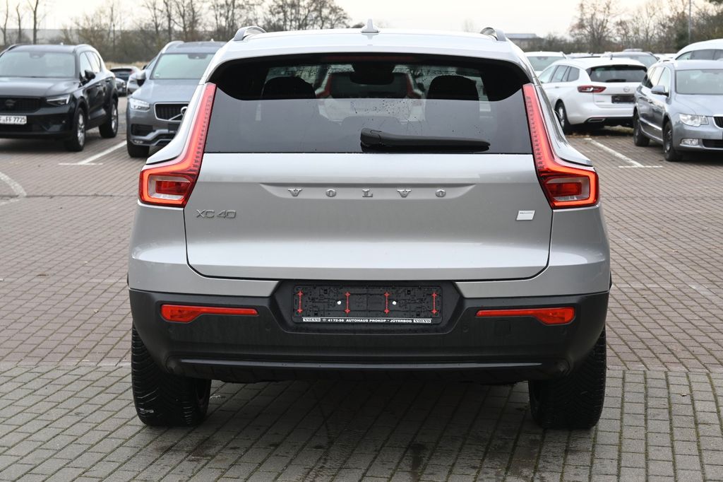 Volvo XC40 2023