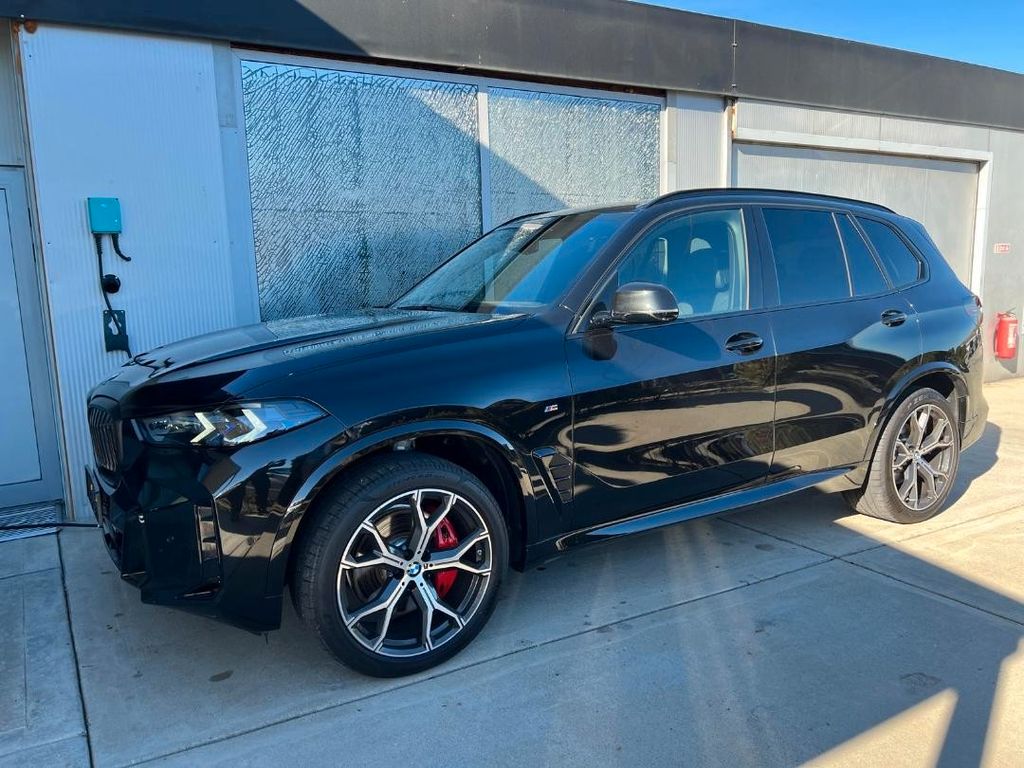 BMW X5 2024
