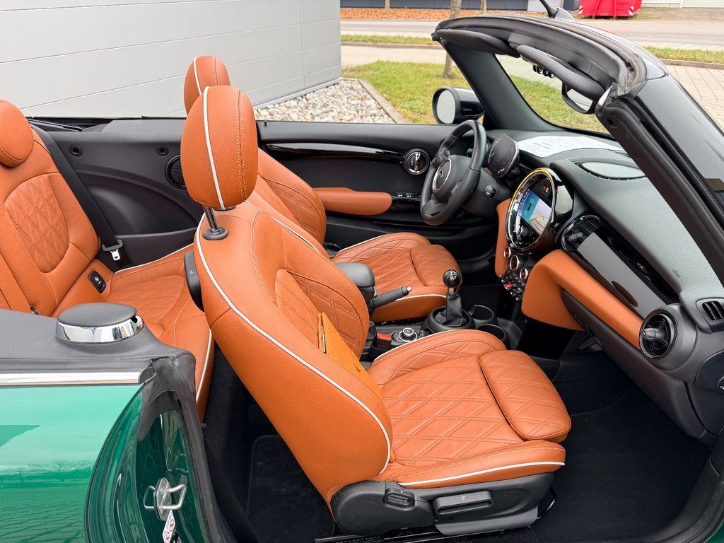 MINI Cooper Cabrio 2021