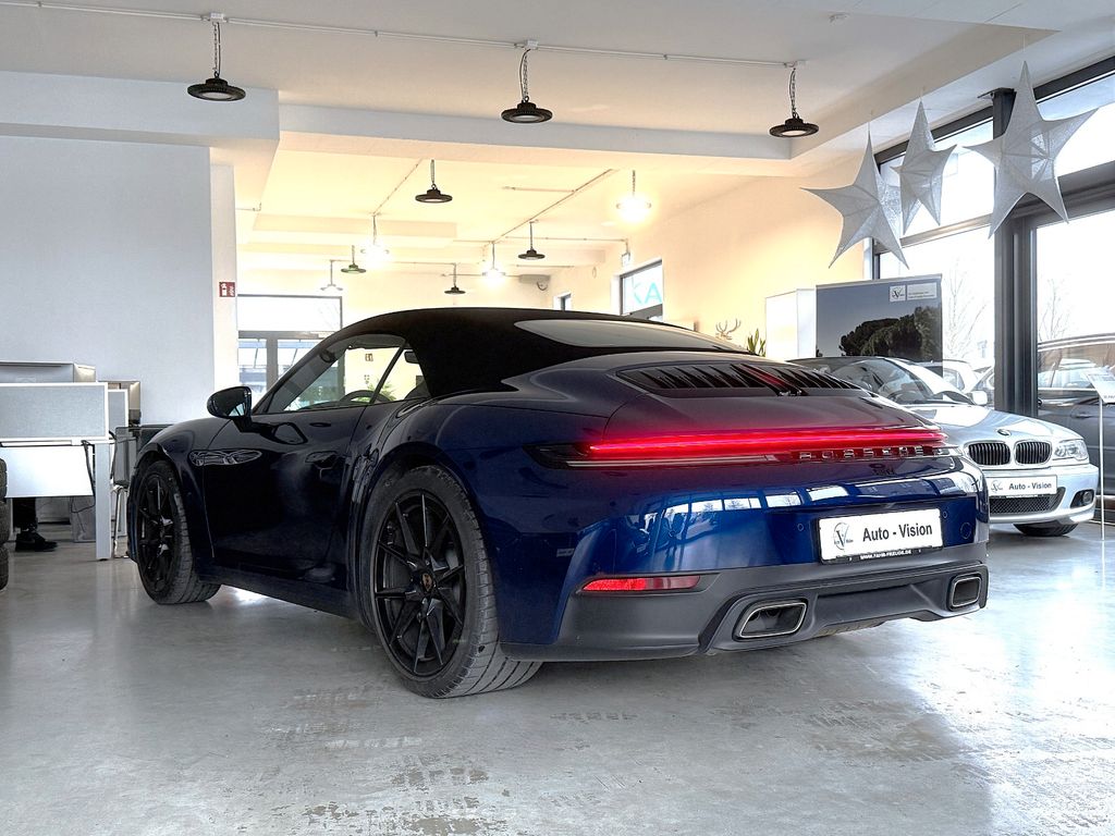 Porsche 992 2025