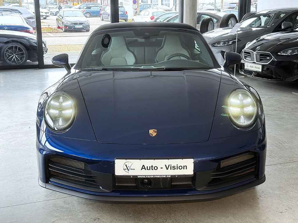 Porsche 992 2025