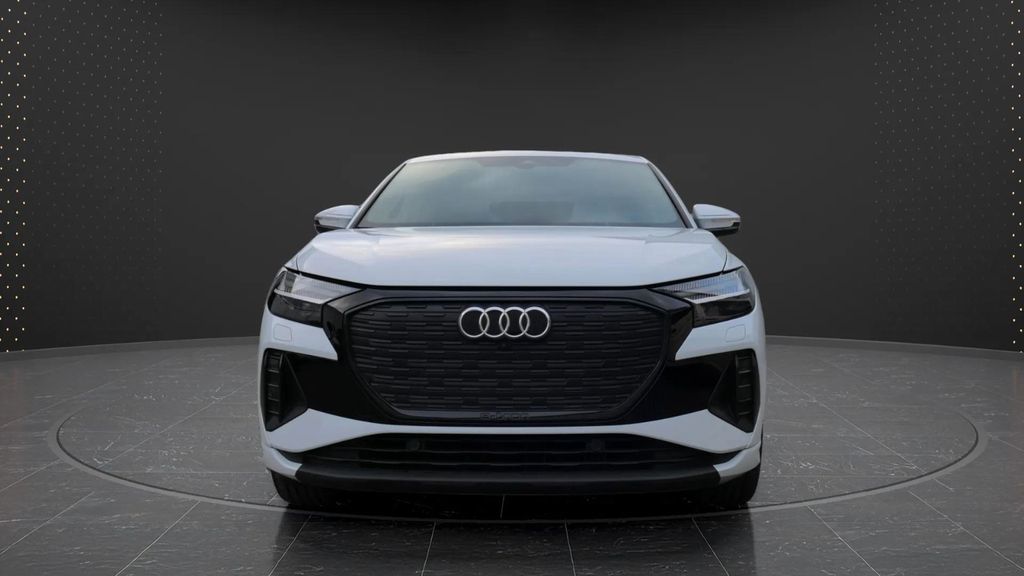 Audi Q4 2022