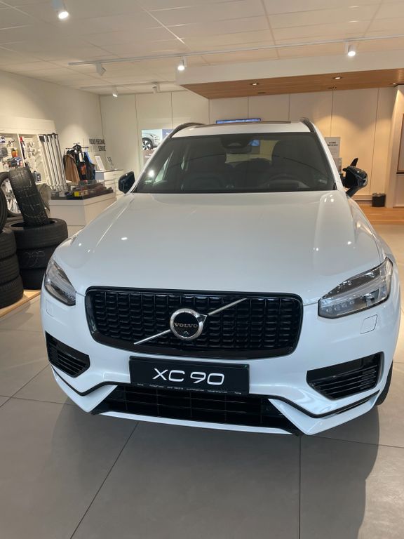Volvo XC90 2022