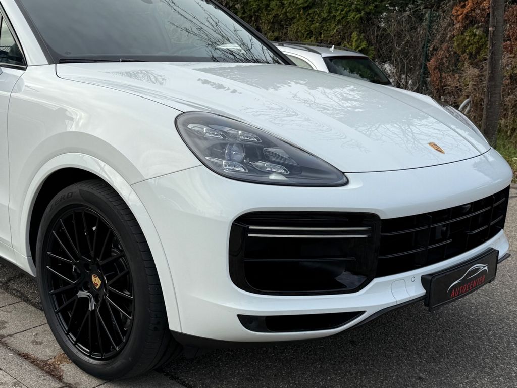Porsche Cayenne 2021