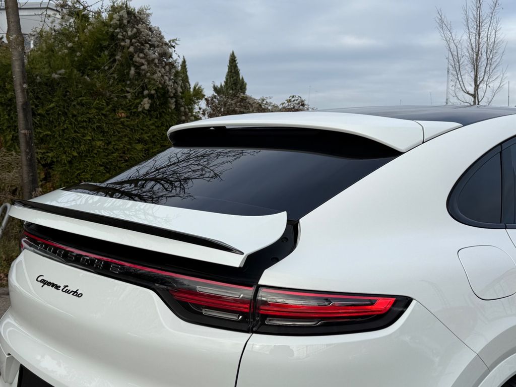 Porsche Cayenne 2021