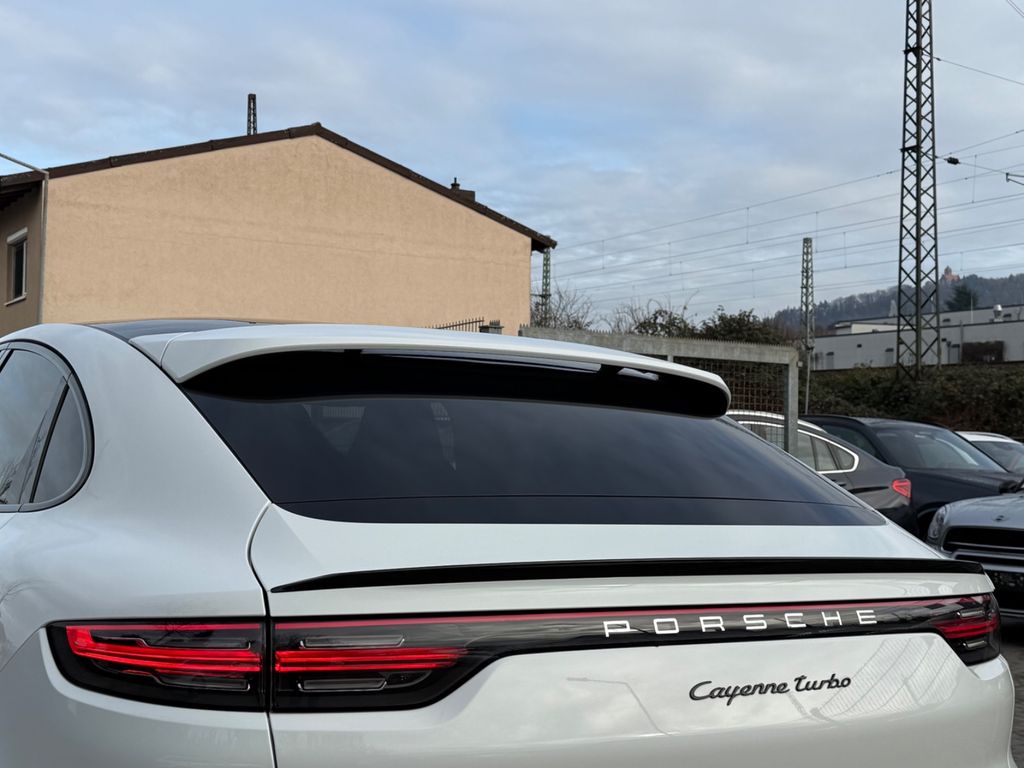Porsche Cayenne 2021