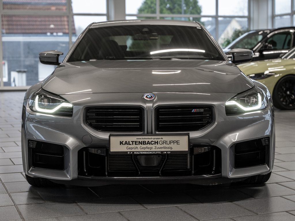 BMW M2 2025