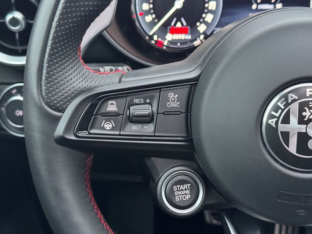 Alfa Romeo Giulia 2023