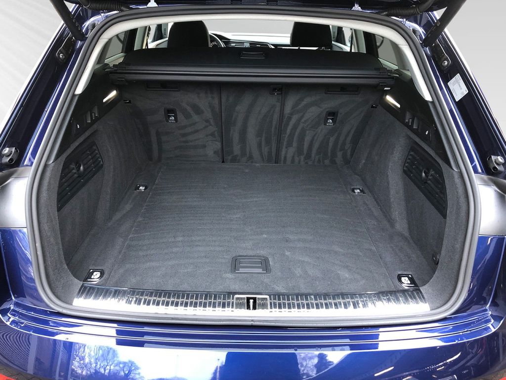 Audi e-tron 2023