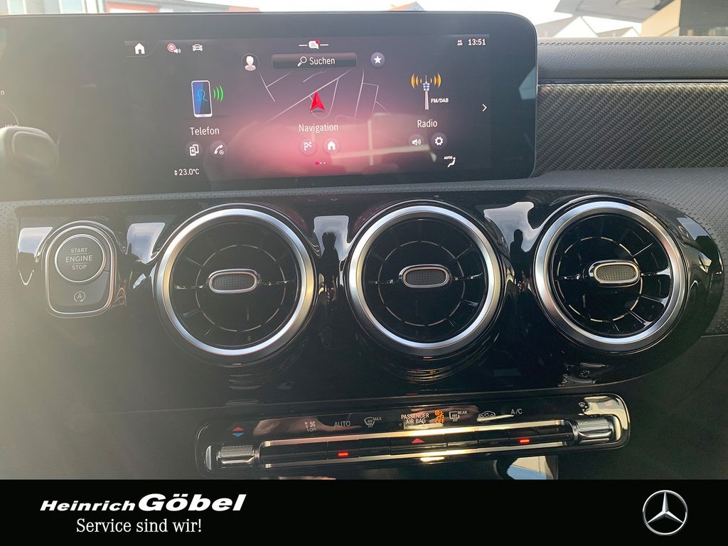 Mercedes-Benz CLA 180 2025