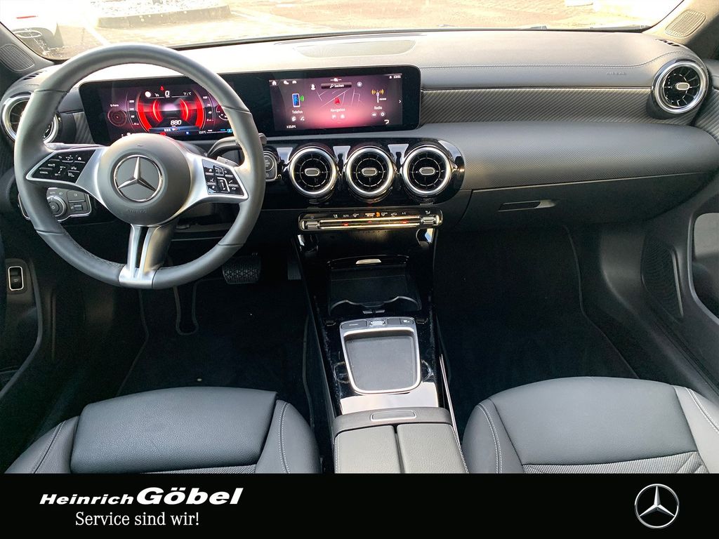 Mercedes-Benz CLA 180 2025