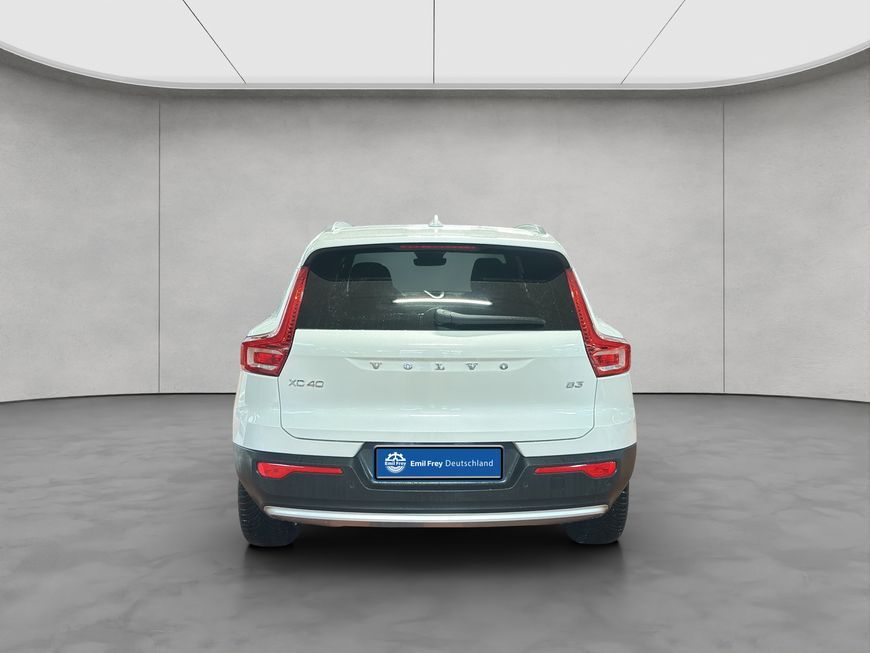 Volvo XC40 2024