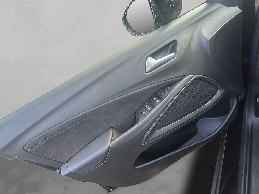 Opel Crossland (X) 2024