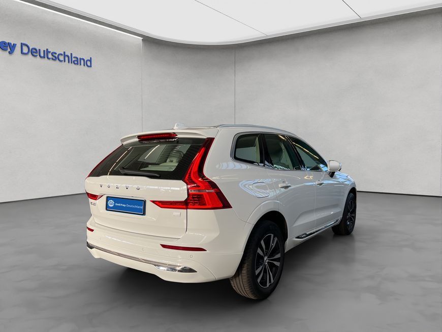 Volvo XC60 2022