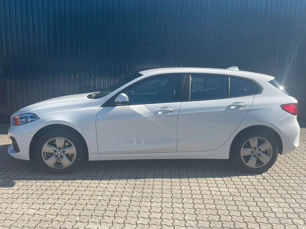 BMW 116 2024