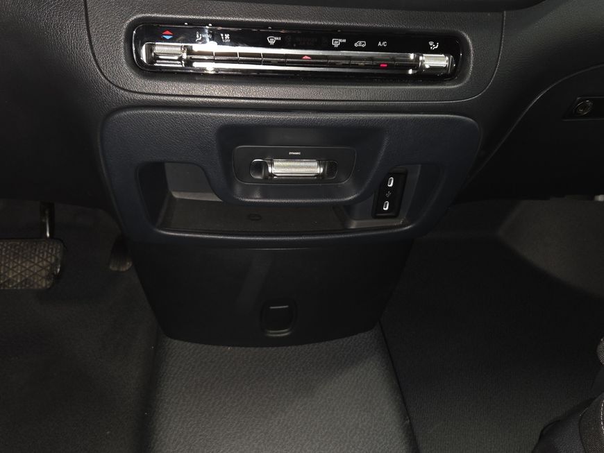 Mercedes-Benz Vito 2024