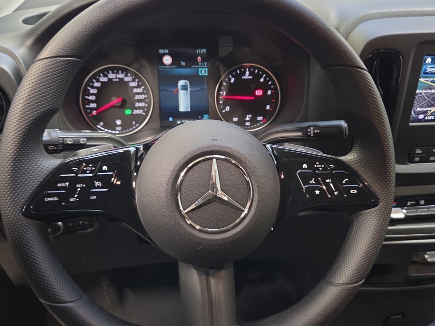 Mercedes-Benz Vito 2024