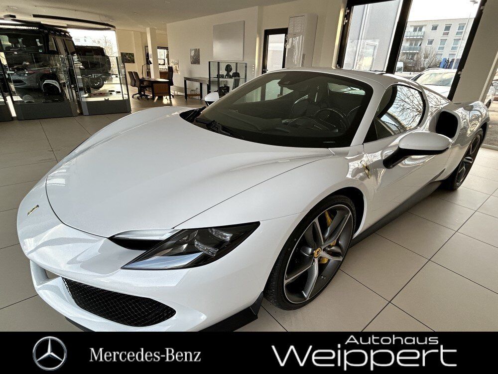 Ferrari 296 GTS 2025