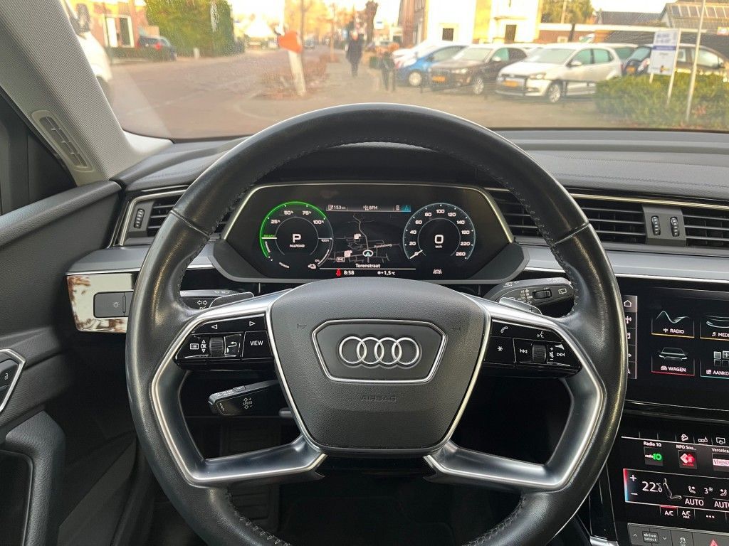 Audi e-tron 2020