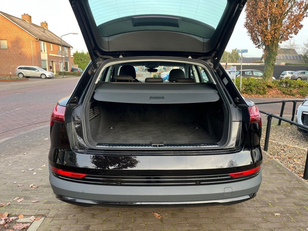 Audi e-tron 2020