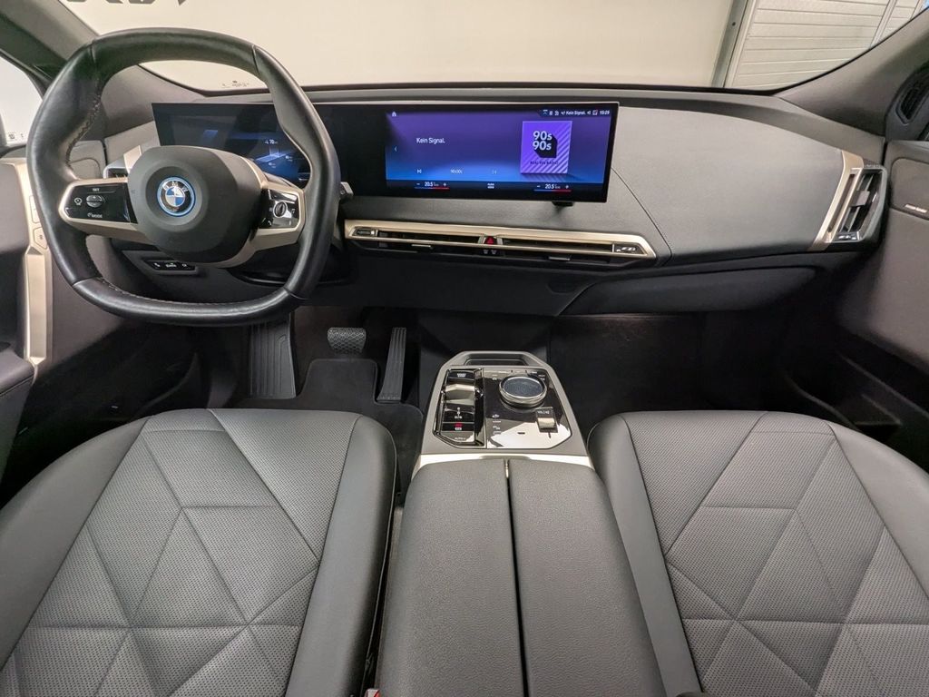 BMW iX 2022