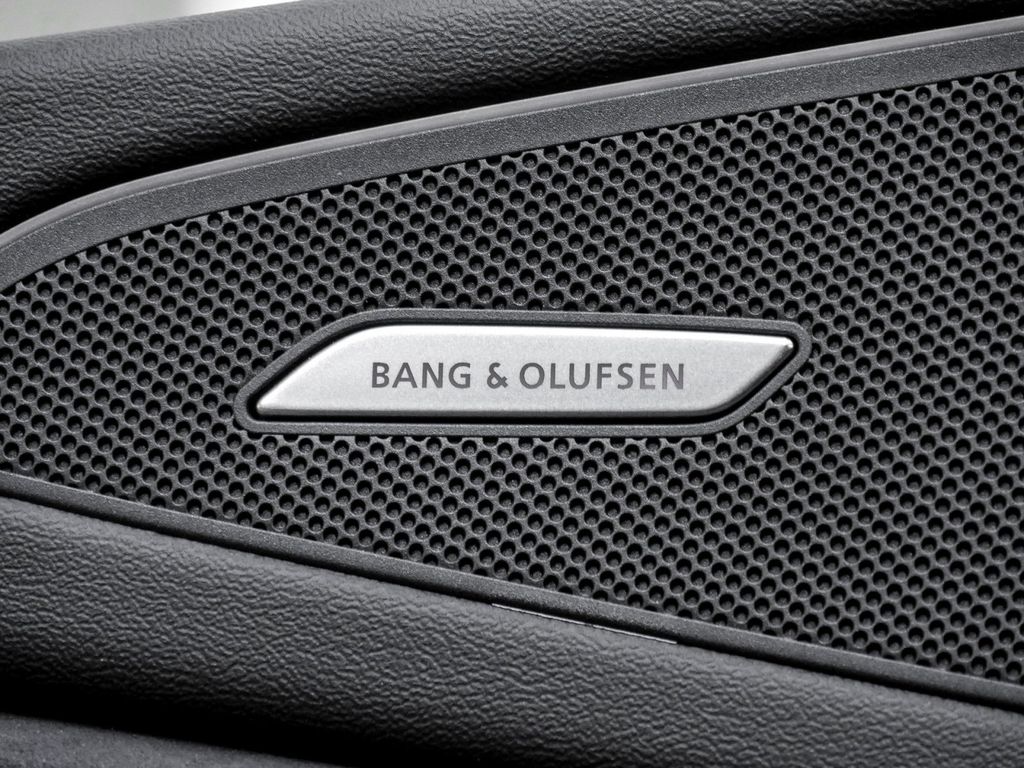 Audi SQ6 e-tron 2024