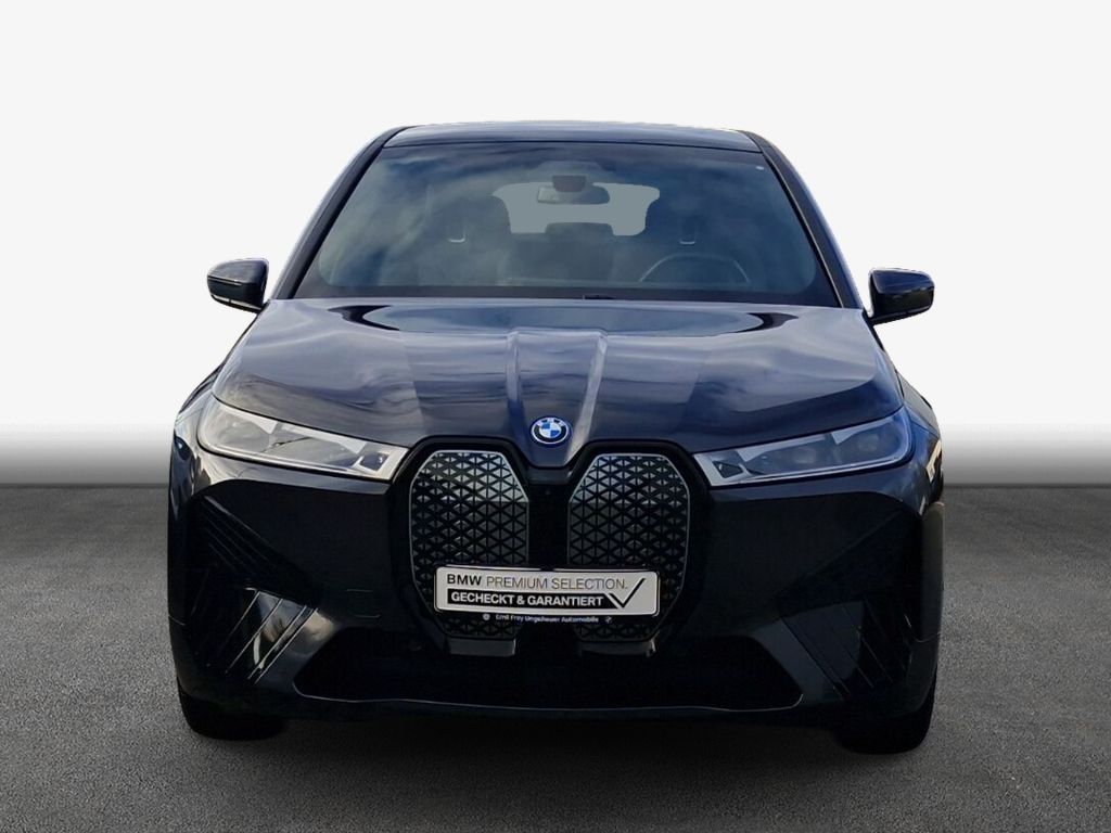 BMW iX 2023