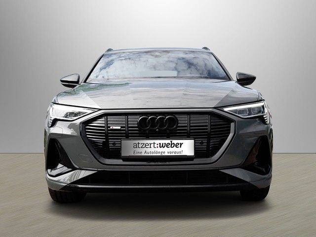 Audi e-tron 2022