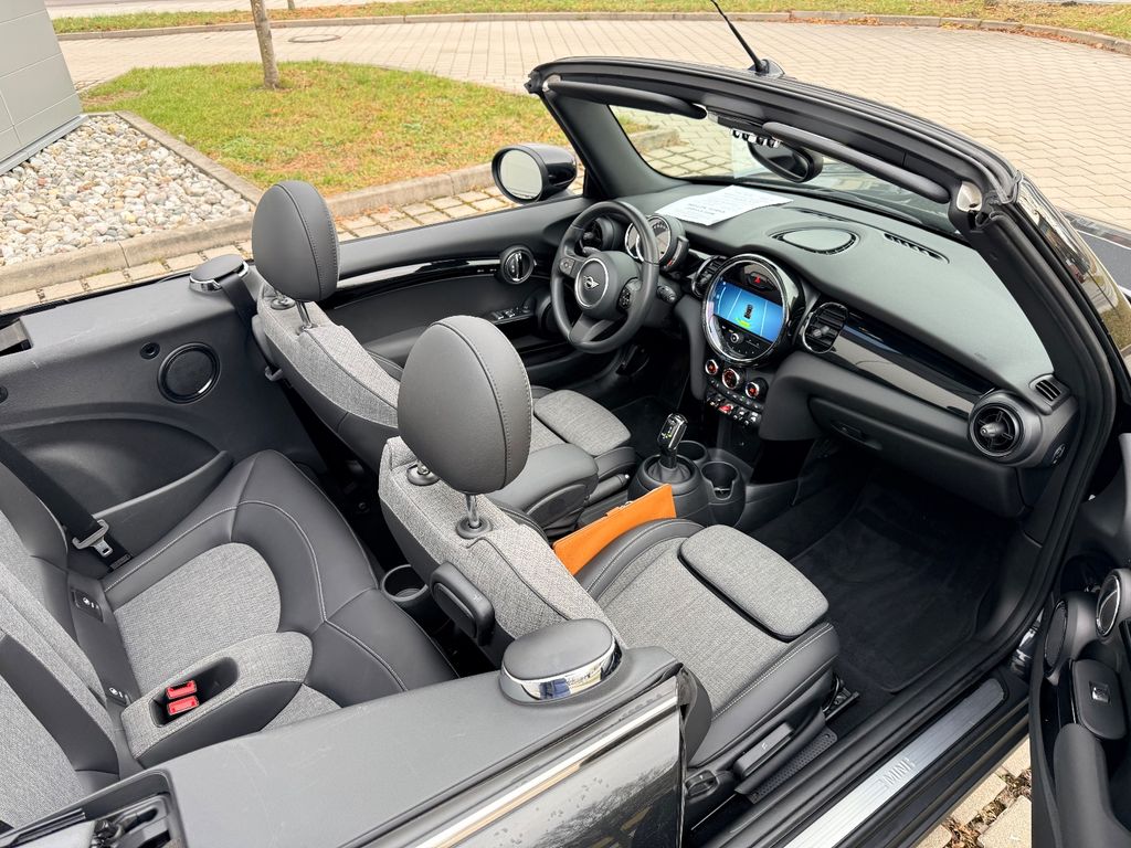 MINI Cooper Cabrio 2022