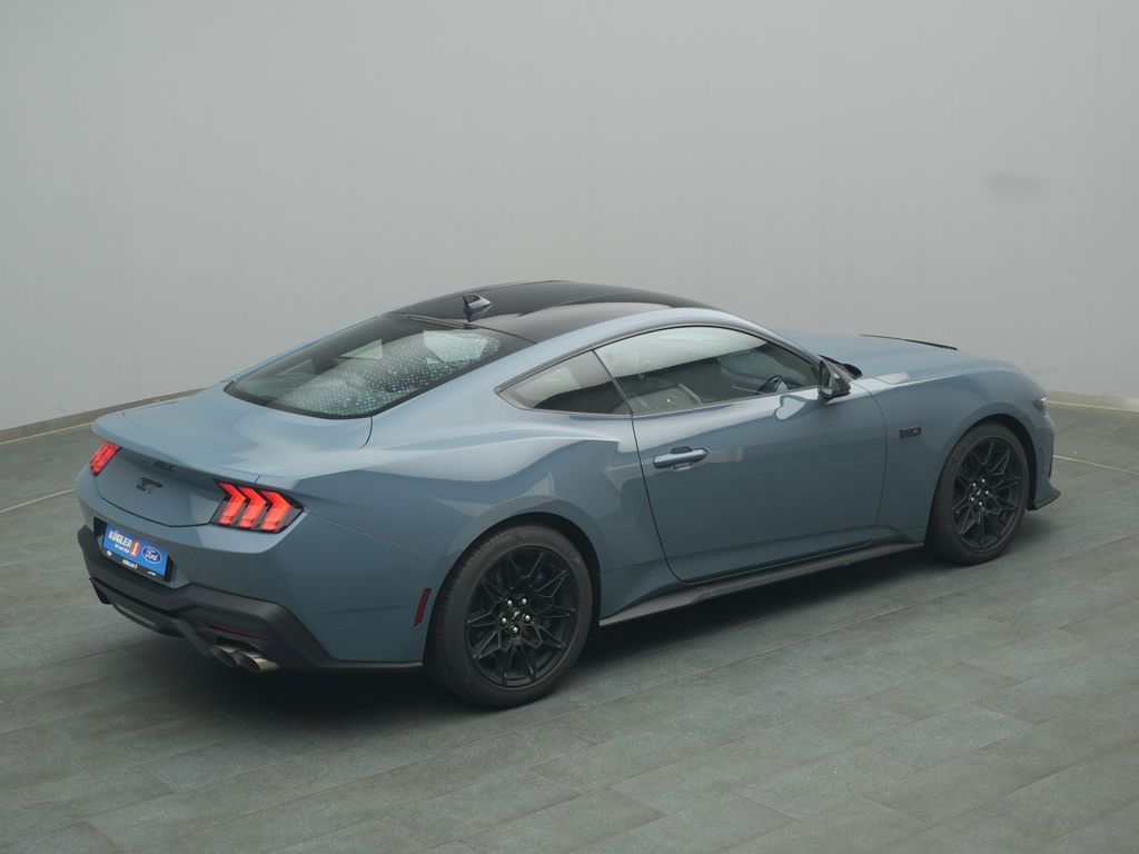 Ford Mustang 2025