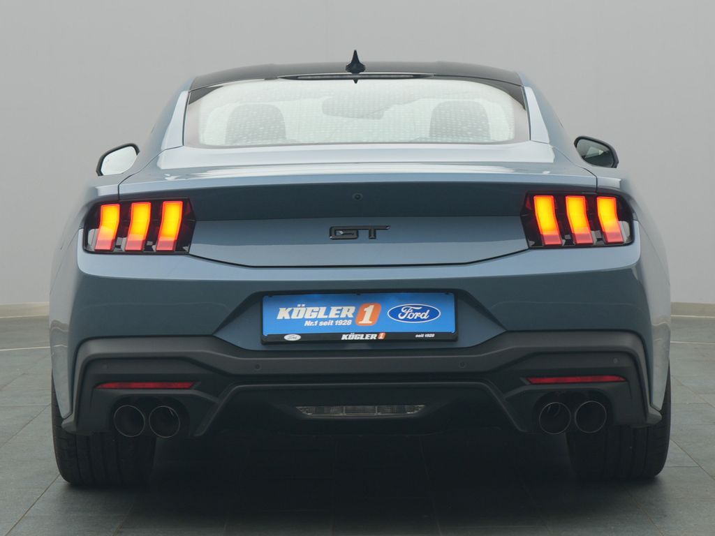 Ford Mustang 2025