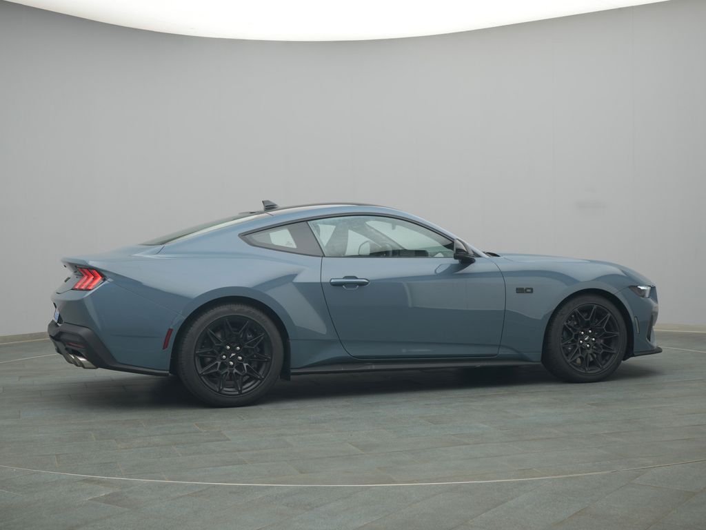 Ford Mustang 2025