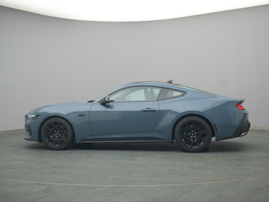 Ford Mustang 2025