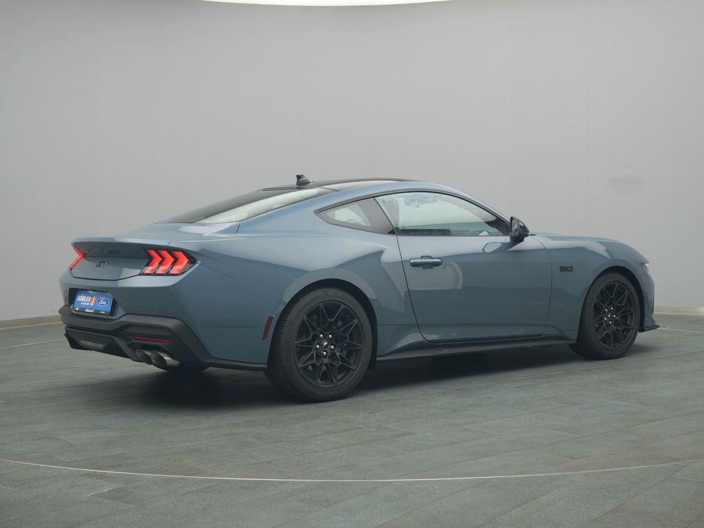 Ford Mustang 2025